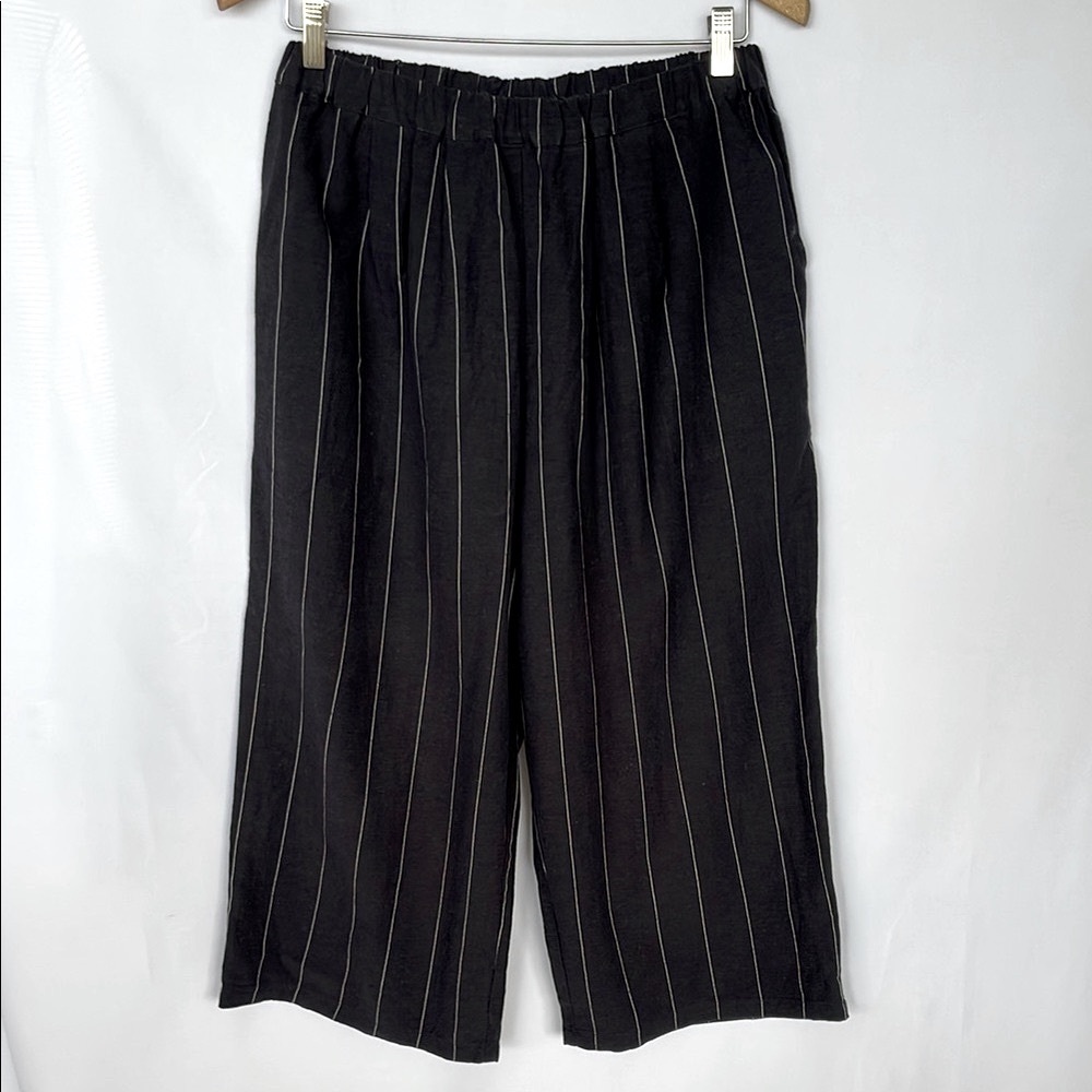 Midnight/White Pinstripe Linen Blend Wide Leg Capris Size L